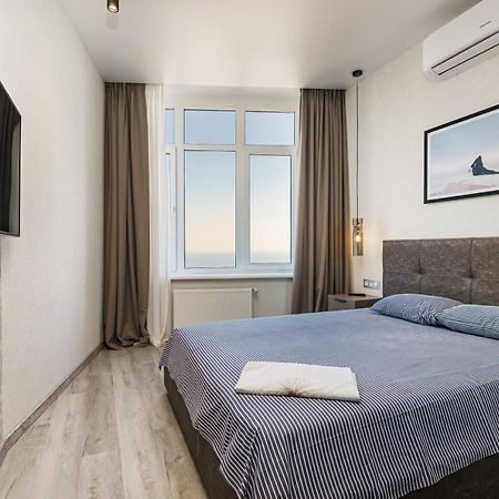 Sea Symphony Design Apartment Одеса Екстериор снимка